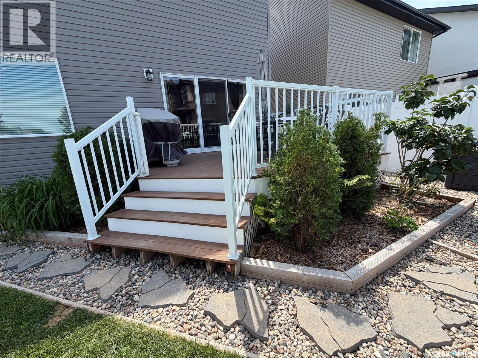3755 Gee Crescent, Regina, SK - Outdoor With Deck Patio Veranda With Exterior