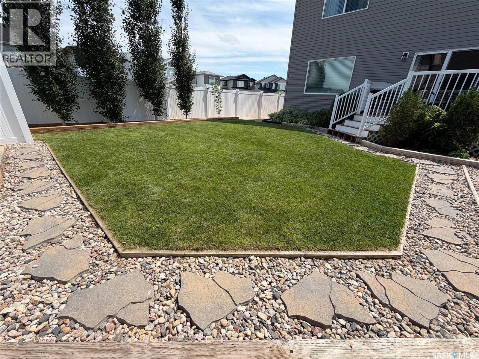 3755 Gee Crescent, Regina, SK - Outdoor