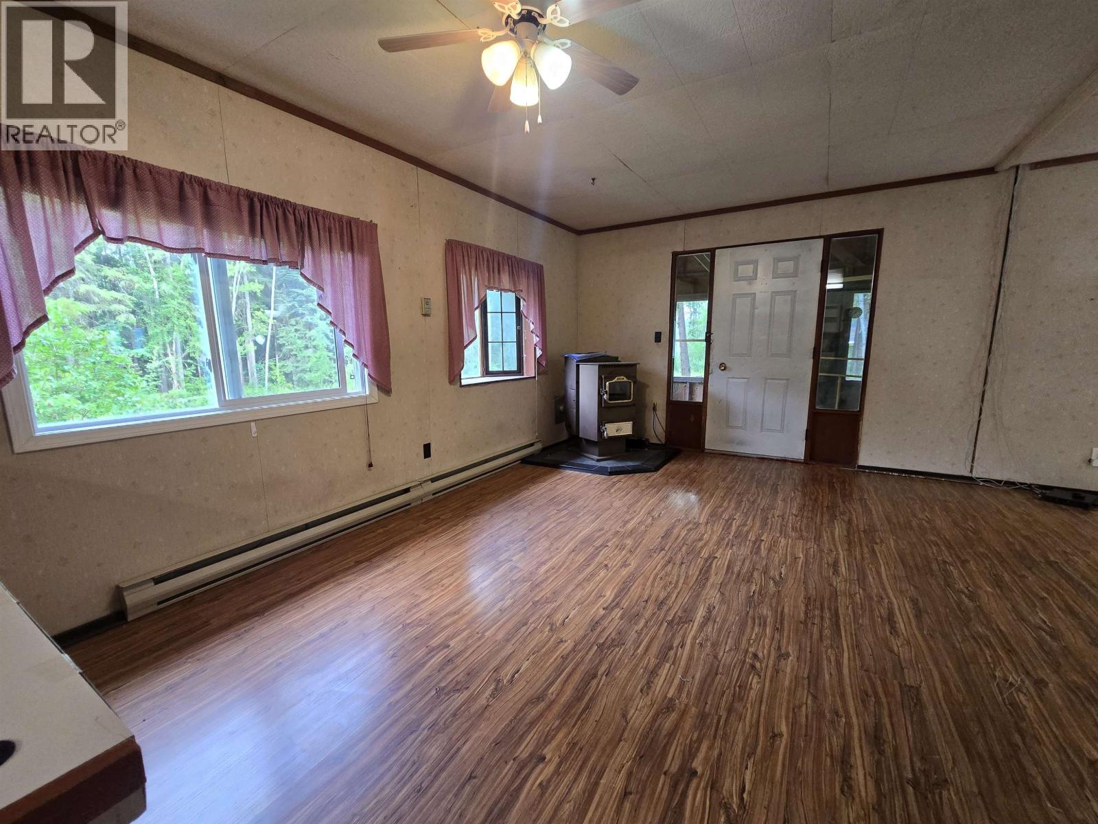 892-894 Barkerville Highway, Quesnel, BC - Indoor