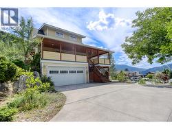 Garage -