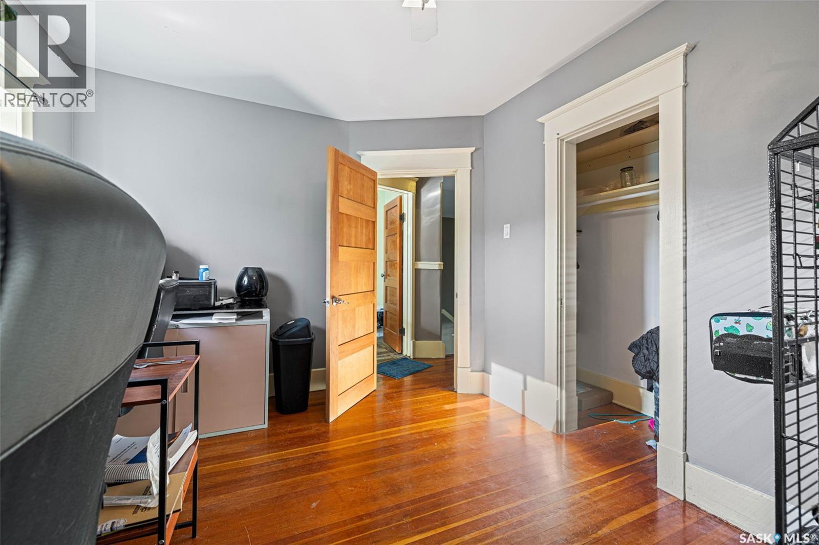 1422 Cameron Street, Regina, SK - Indoor