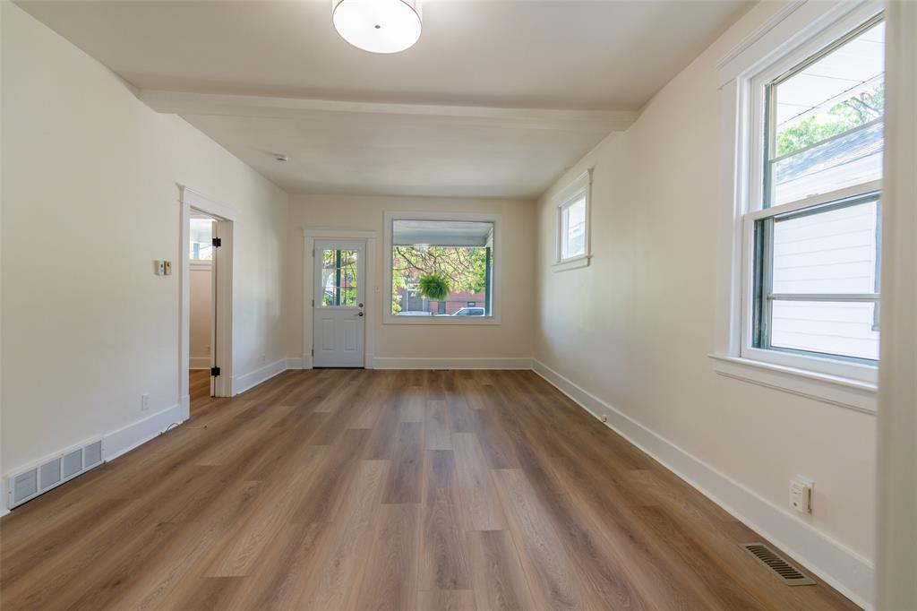 288 Nelson Street, Sarnia, ON - Indoor Photo Showing Other Room