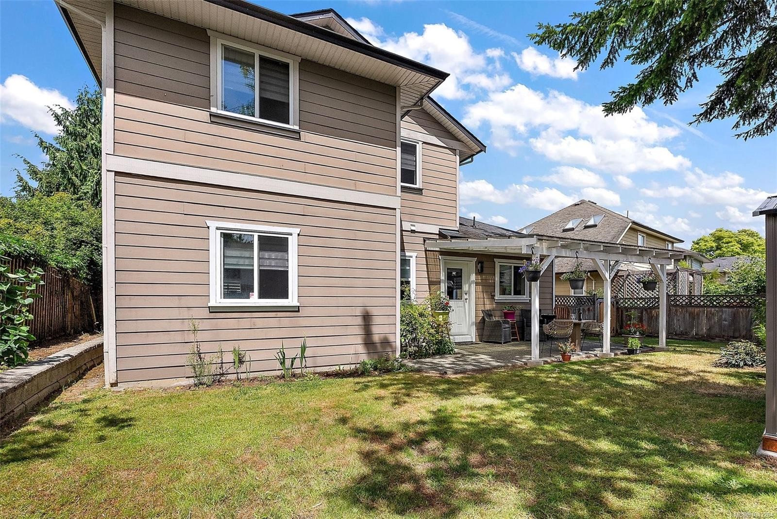 #4-3085 Sherman Rd, Duncan, BC