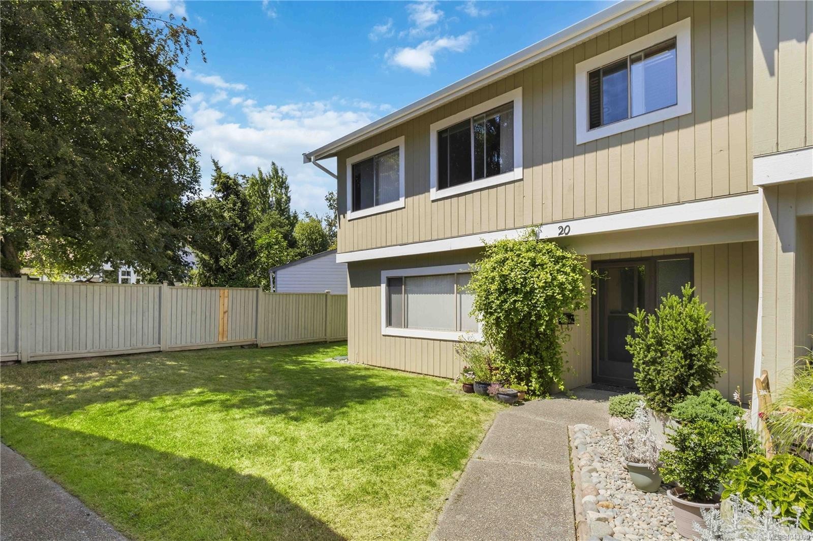 #20-2020 White Birch Rd, Sidney, BC