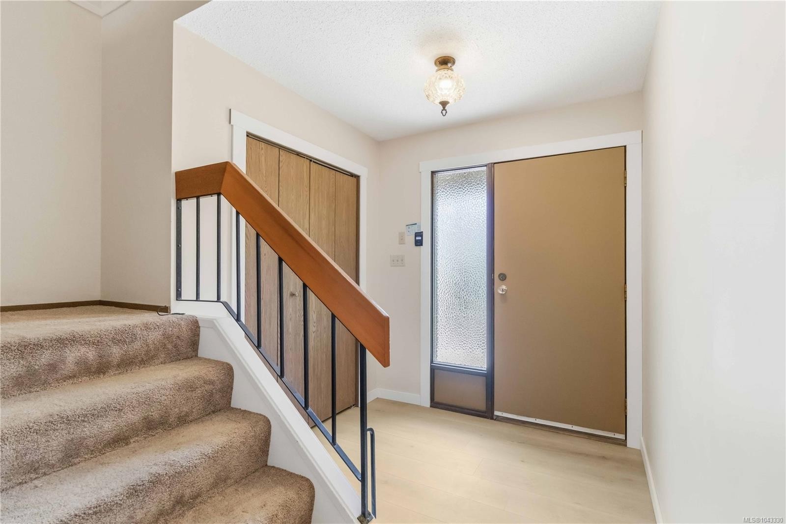 #20-2020 White Birch Rd, Sidney, BC