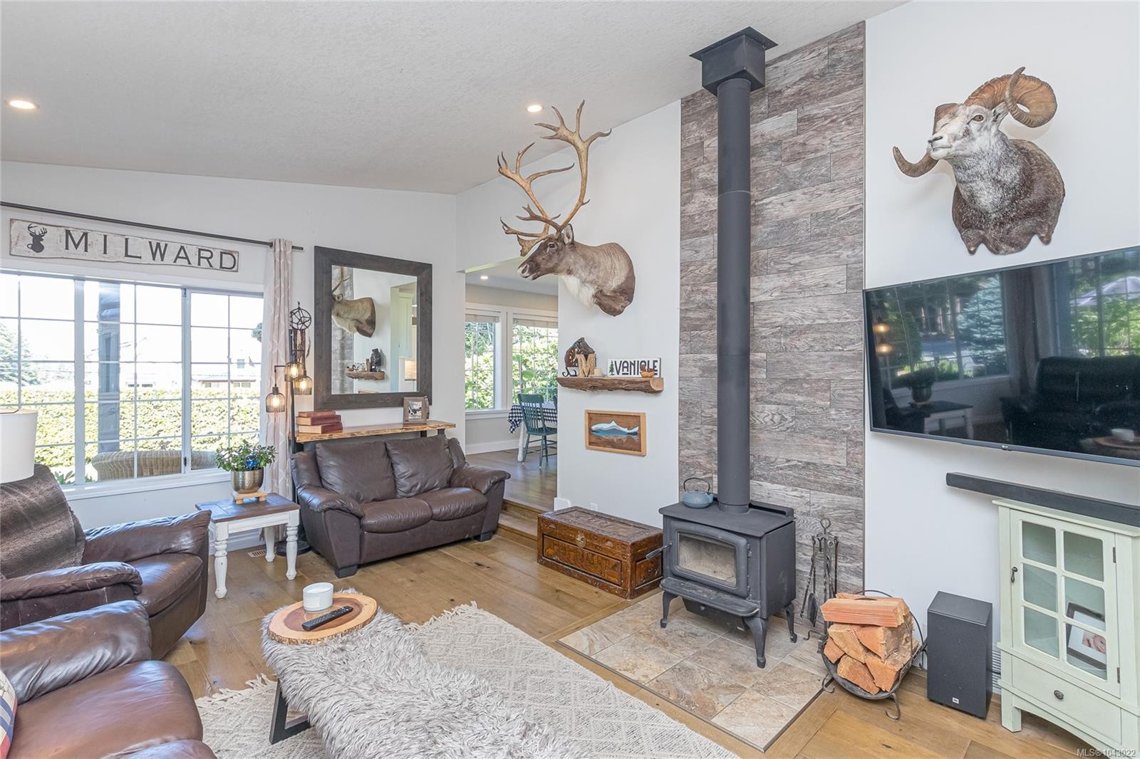 6535 Wicks Rd, Duncan, BC