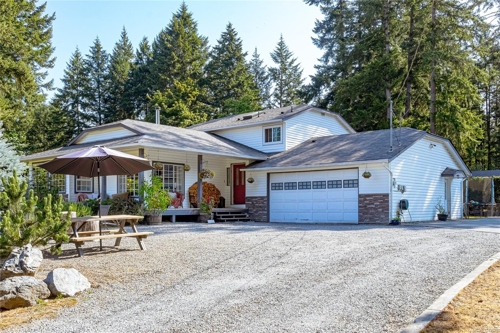 6535 Wicks Rd, Duncan, BC