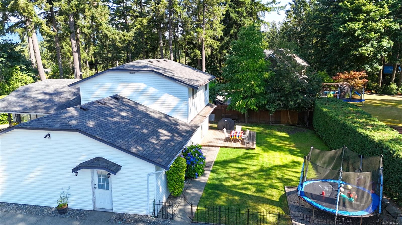 6535 Wicks Rd, Duncan, BC