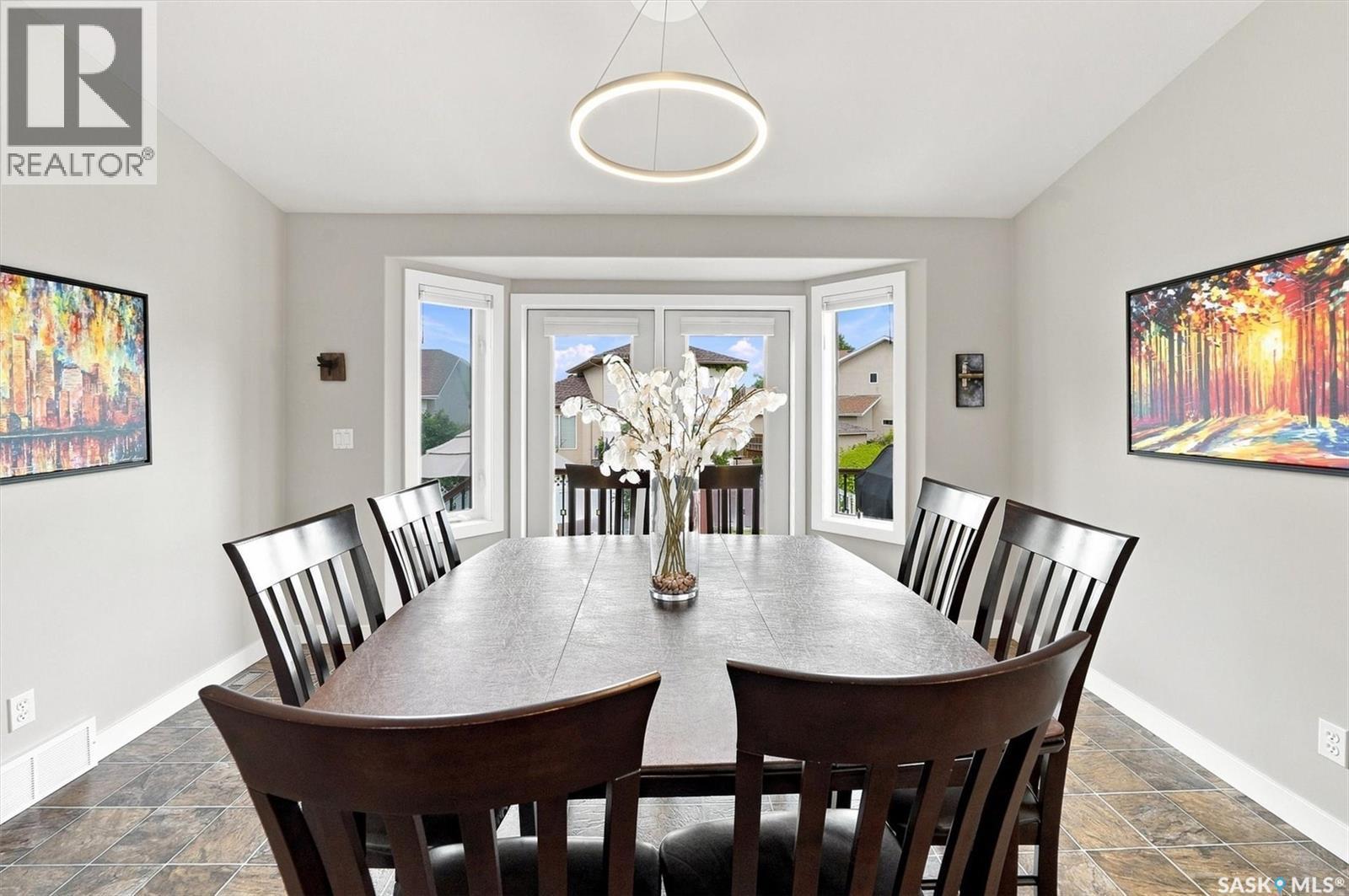 547 Bayview Terrace, Saskatoon, SK - Indoor Photo Showing Dining Room