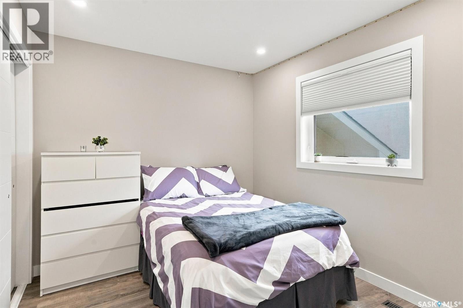547 Bayview Terrace, Saskatoon, SK - Indoor Photo Showing Bedroom