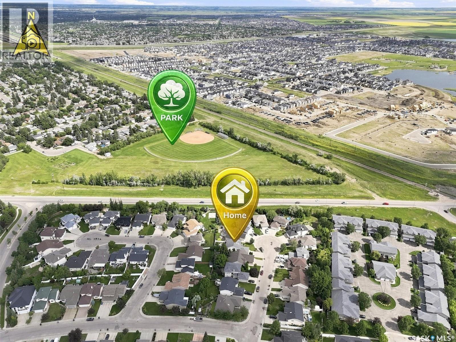 547 Bayview Terrace, Saskatoon, SK - Outdoor With View