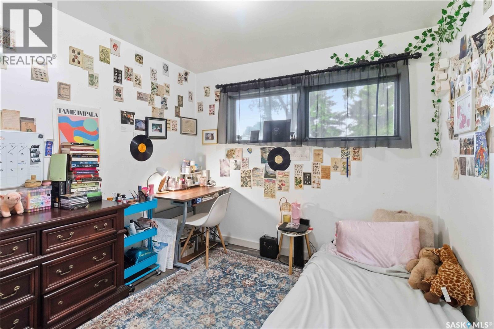 322 U Avenue N, Saskatoon, SK - Indoor