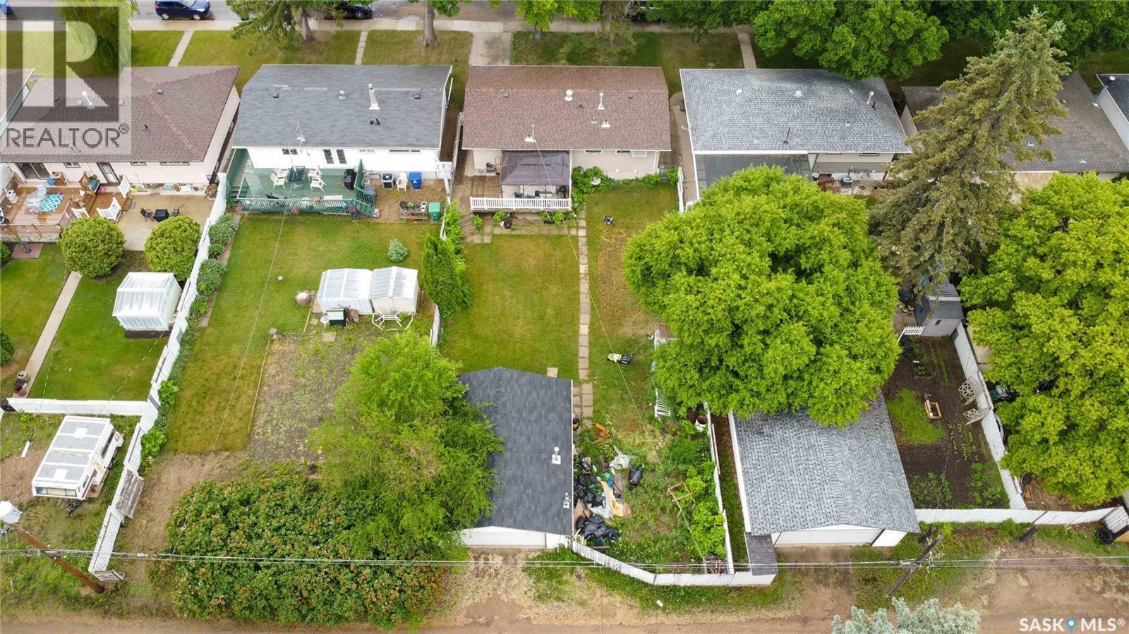 322 U Avenue N, Saskatoon, SK - Outdoor With View