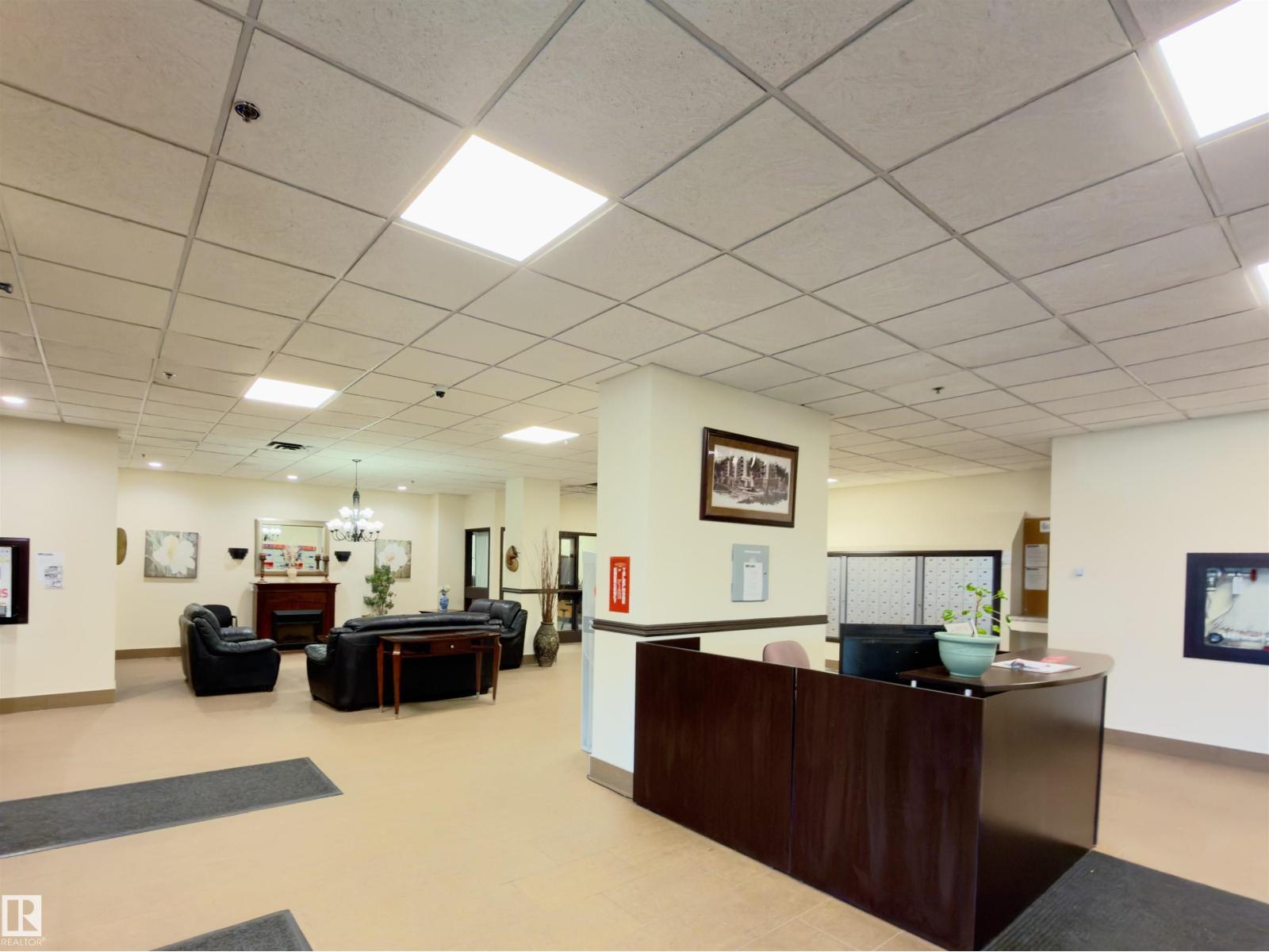 #700 10149 Saskatchewan Dr Nw, Edmonton, AB
