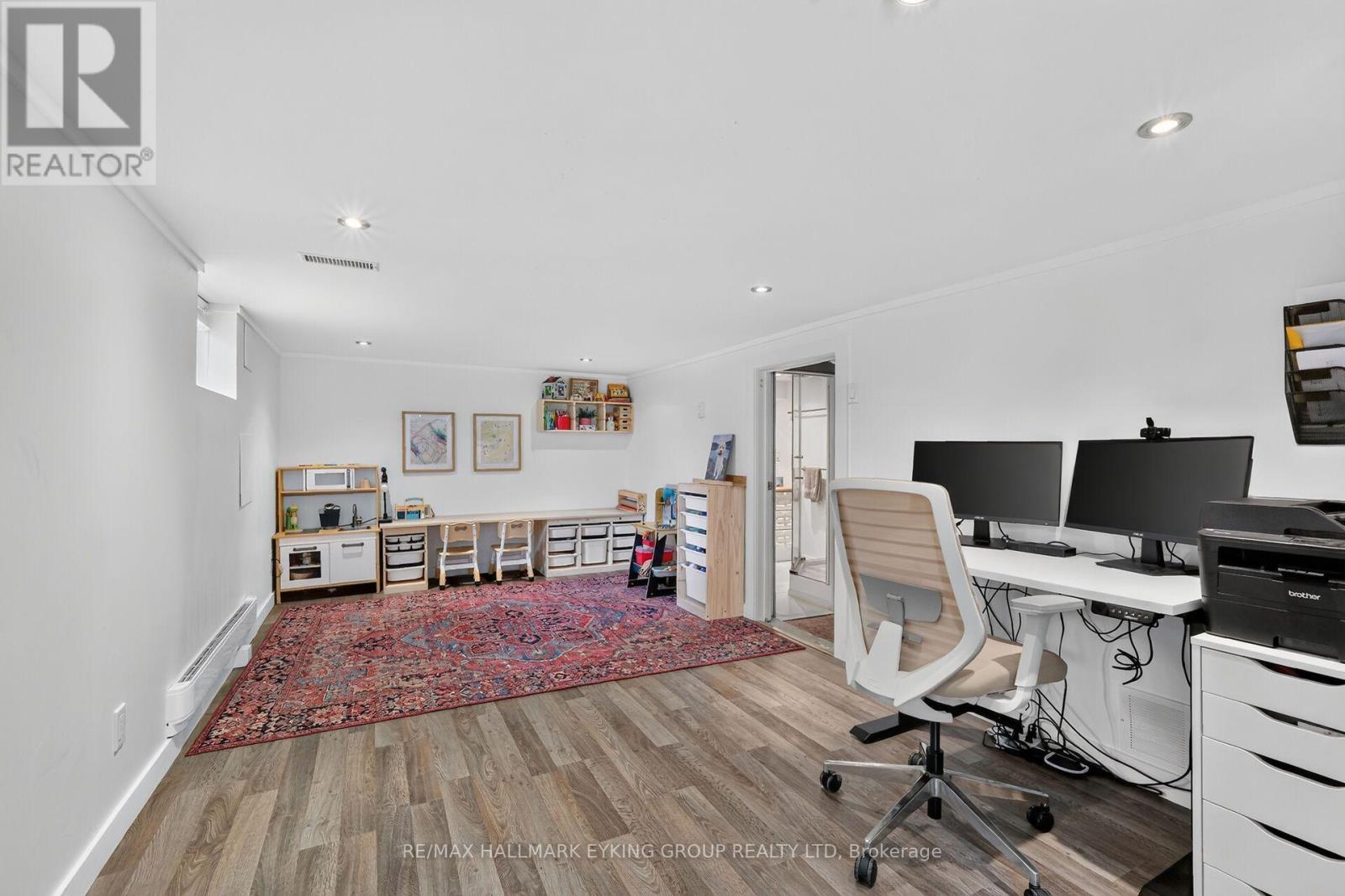 20 Belgrave Road, Ottawa, ON - Indoor Photo Showing Office