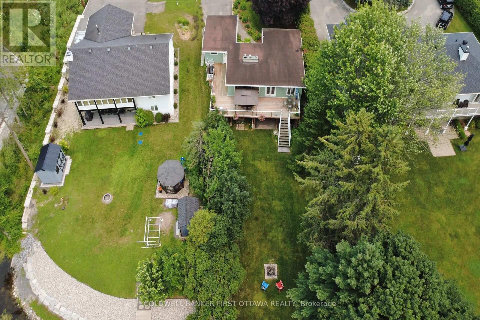2014 River Road N, Ottawa, ON - Outdoor With View