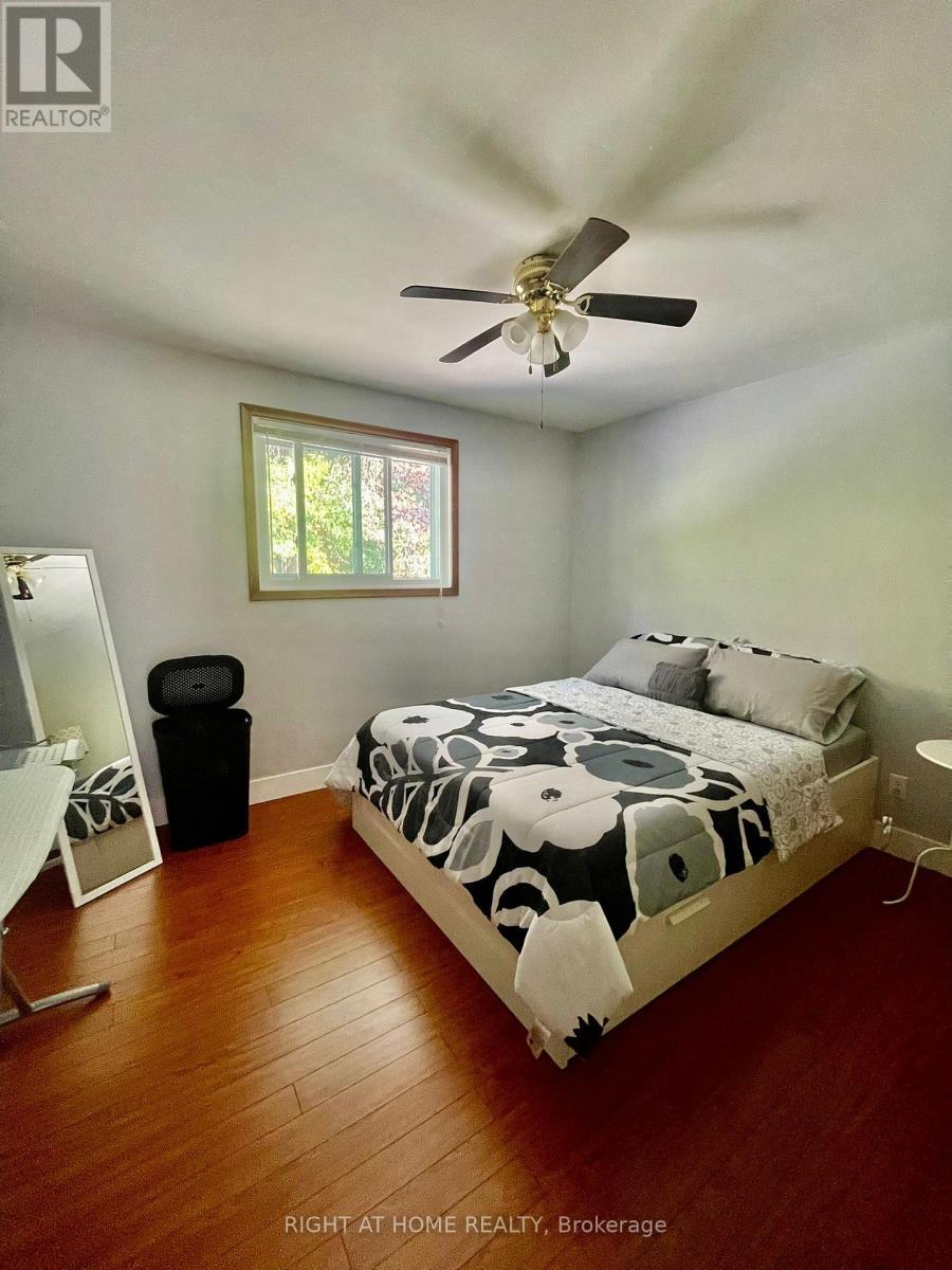 1 - 19 Johnson Place, St. Thomas, ON - Indoor Photo Showing Bedroom