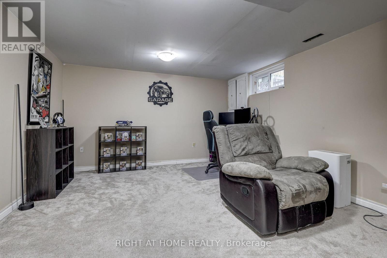 Rec Room - 5 - 81 Parkside Drive, St. Thomas, ON - Indoor