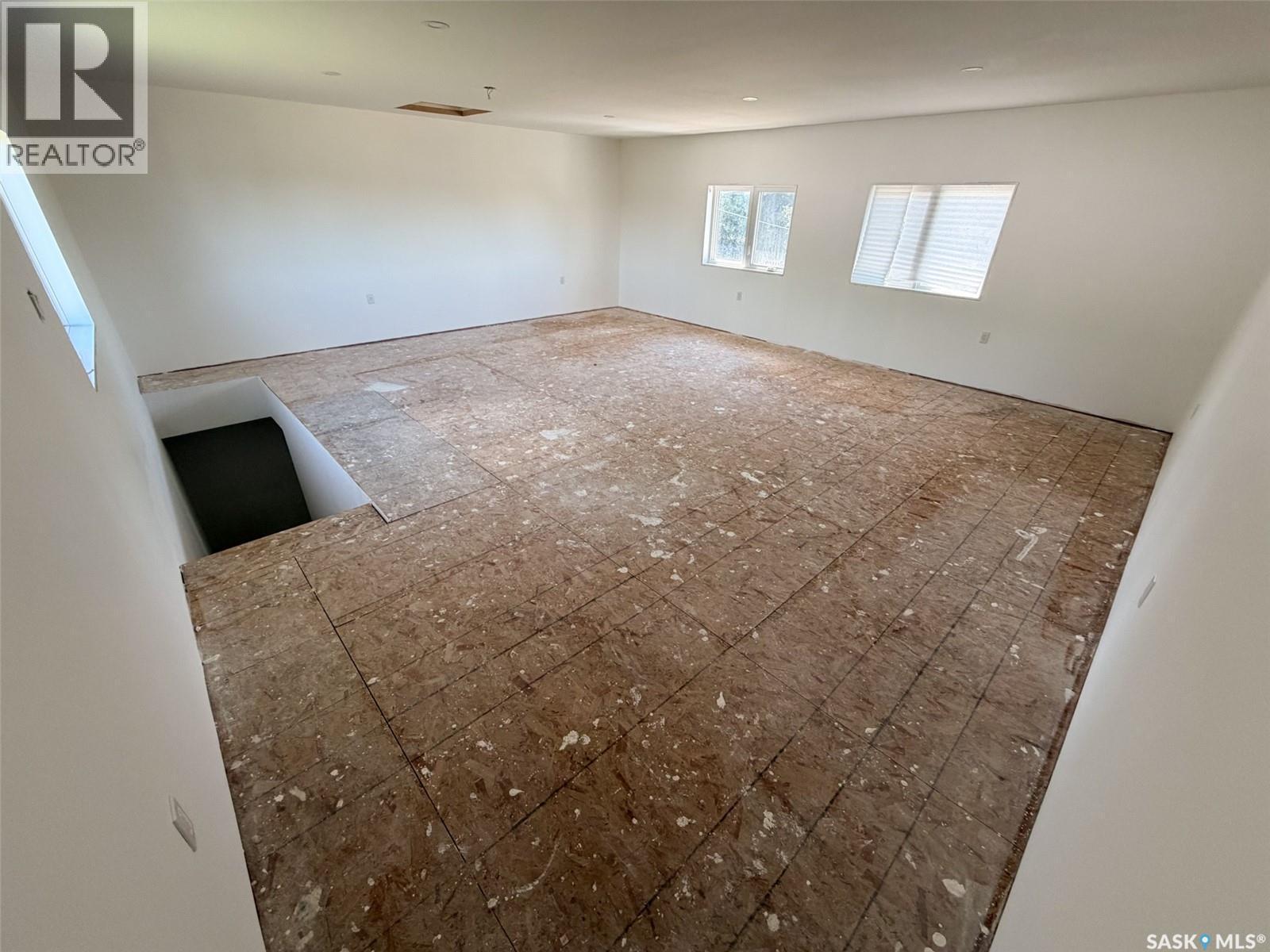 295 Ensign Street, Pennant, SK - Indoor Photo Showing Other Room