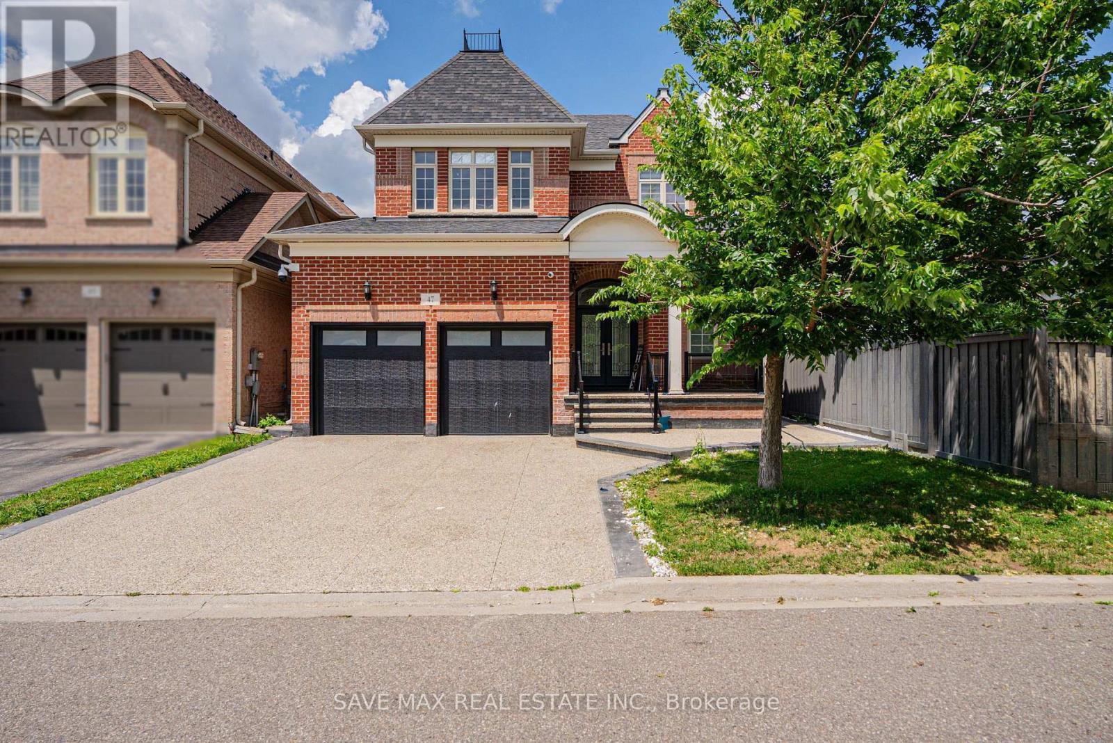 47 Legendary Circle, Brampton, ON - Outdoor With Facade
