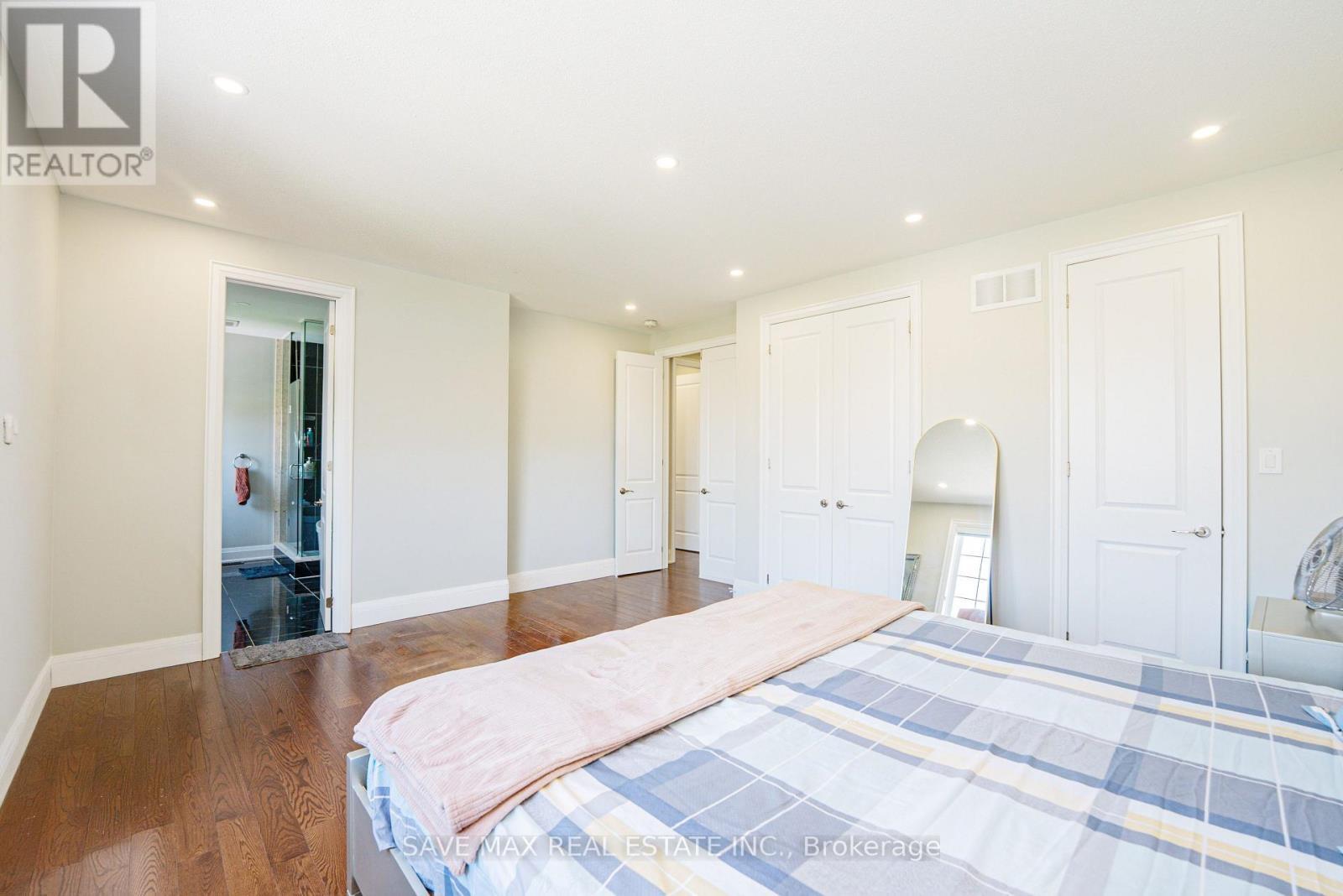 47 Legendary Circle, Brampton, ON - Indoor Photo Showing Bedroom