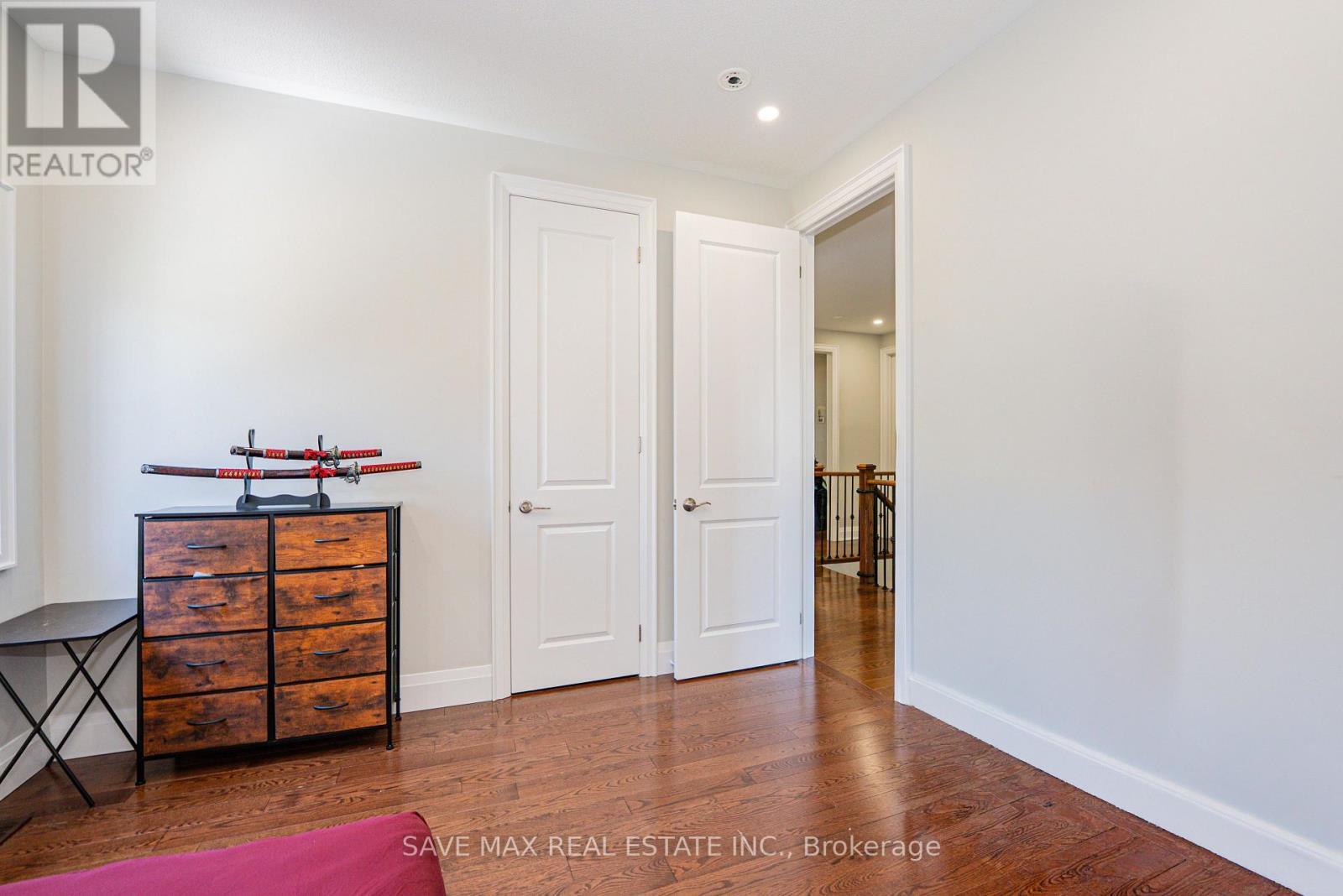 47 Legendary Circle, Brampton, ON - Indoor