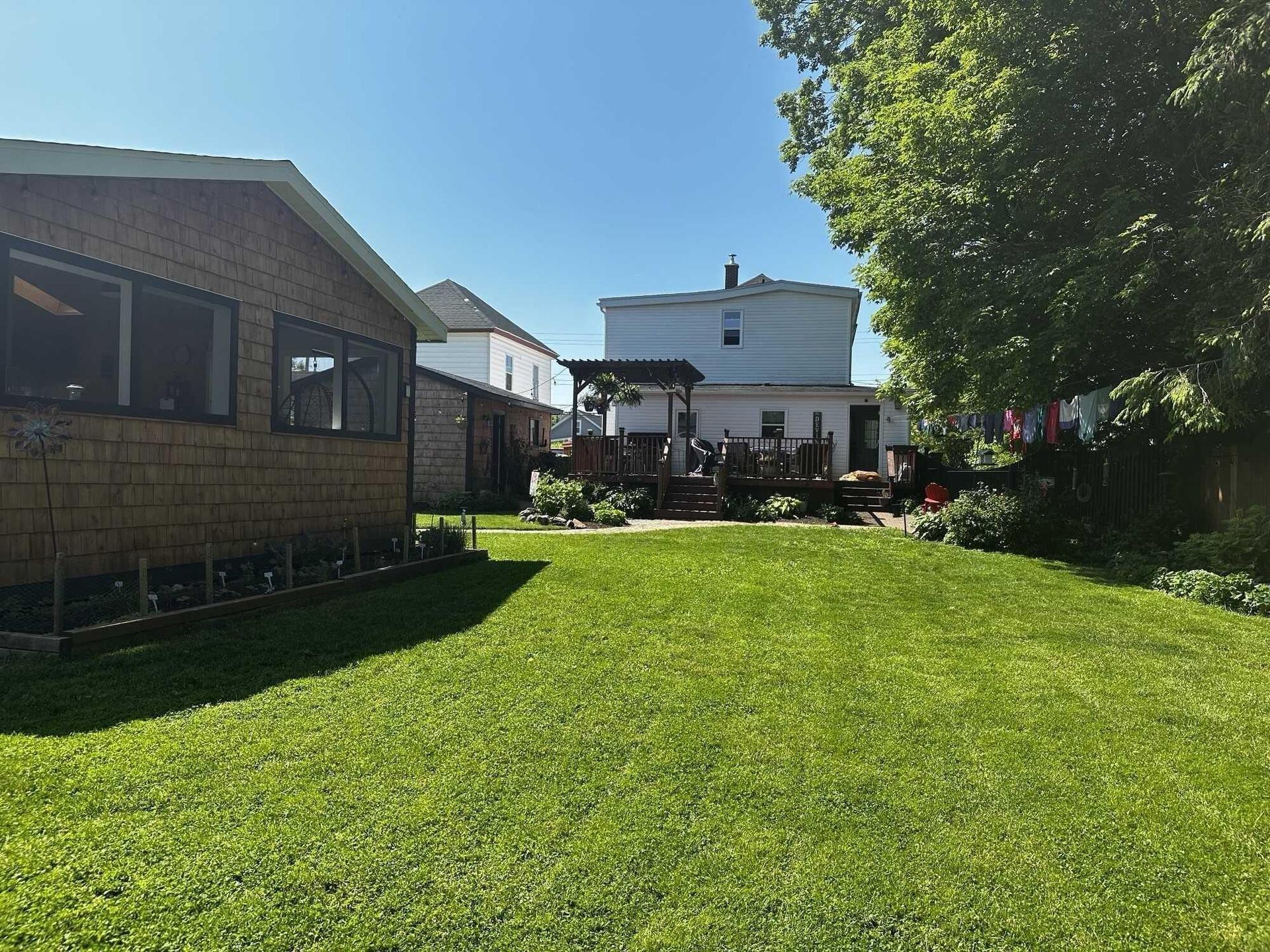 355 Queen Street, Truro, NS - Outdoor