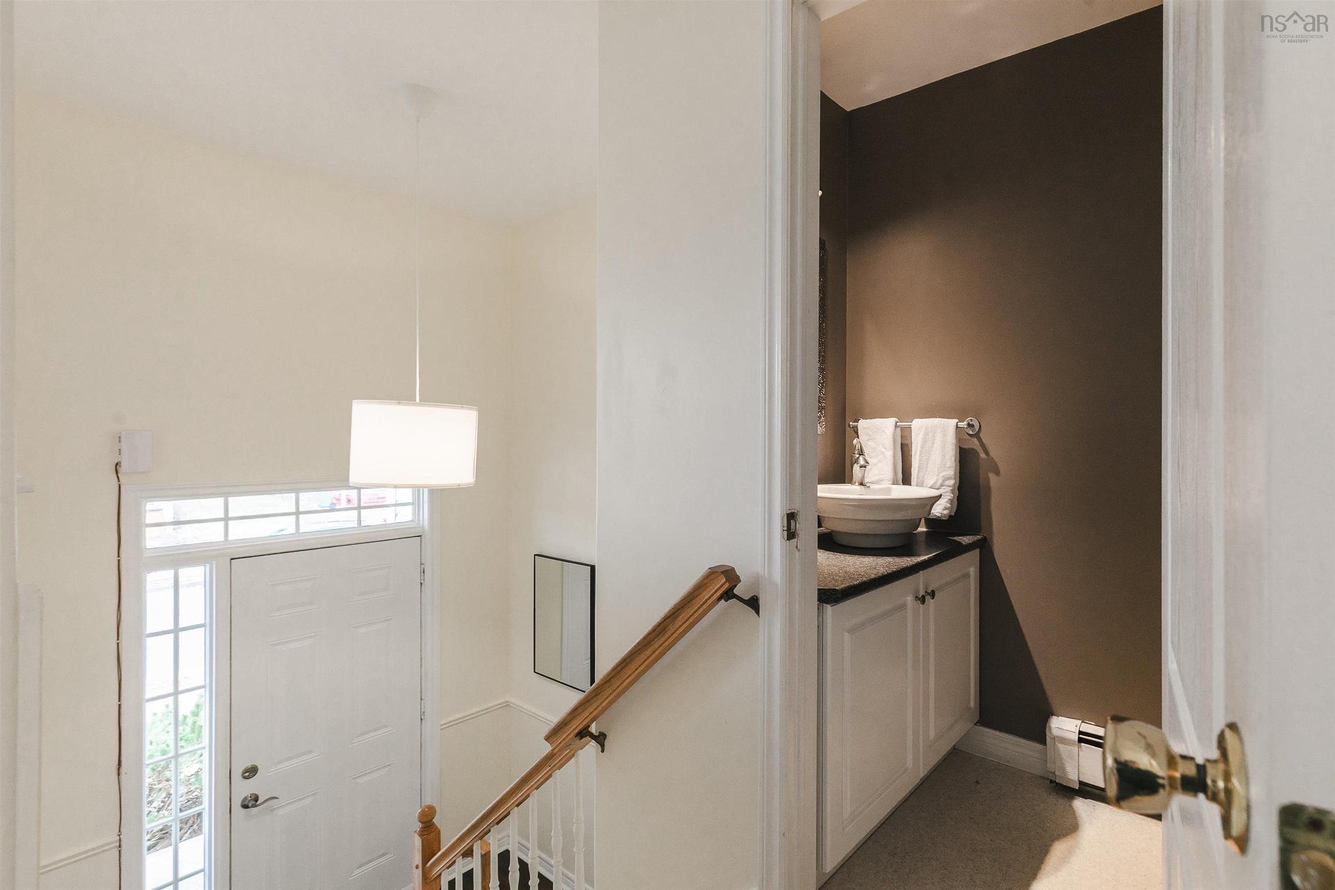36 Stratford Way, Halifax, NS - Indoor Photo Showing Other Room