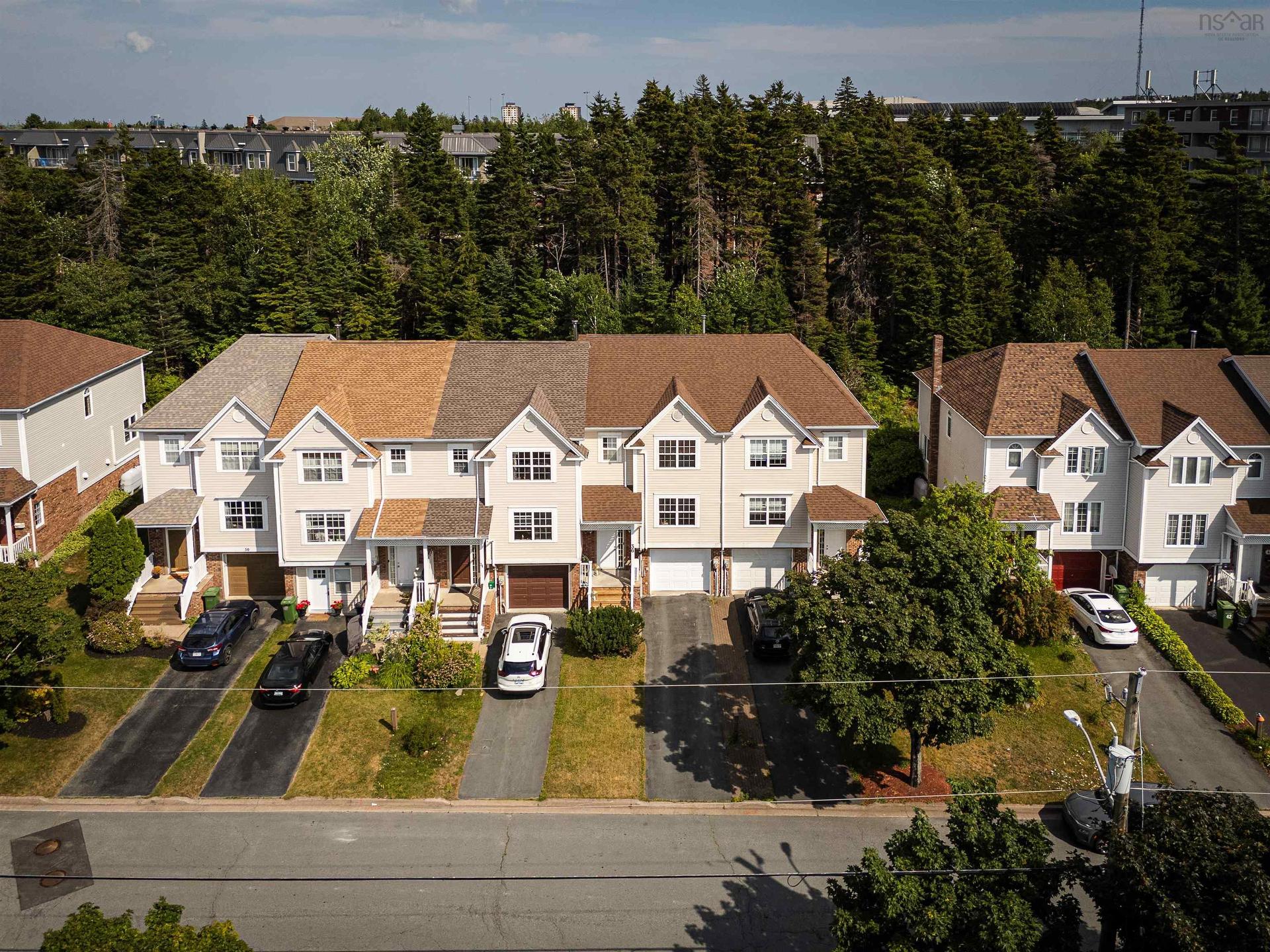 36 Stratford Way, Halifax, NS - Outdoor