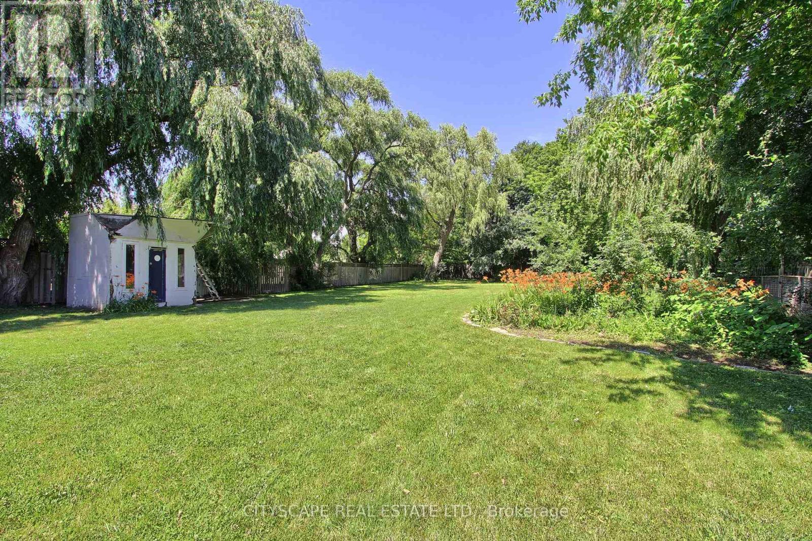 1543 Indian Grove, Mississauga, ON - Outdoor