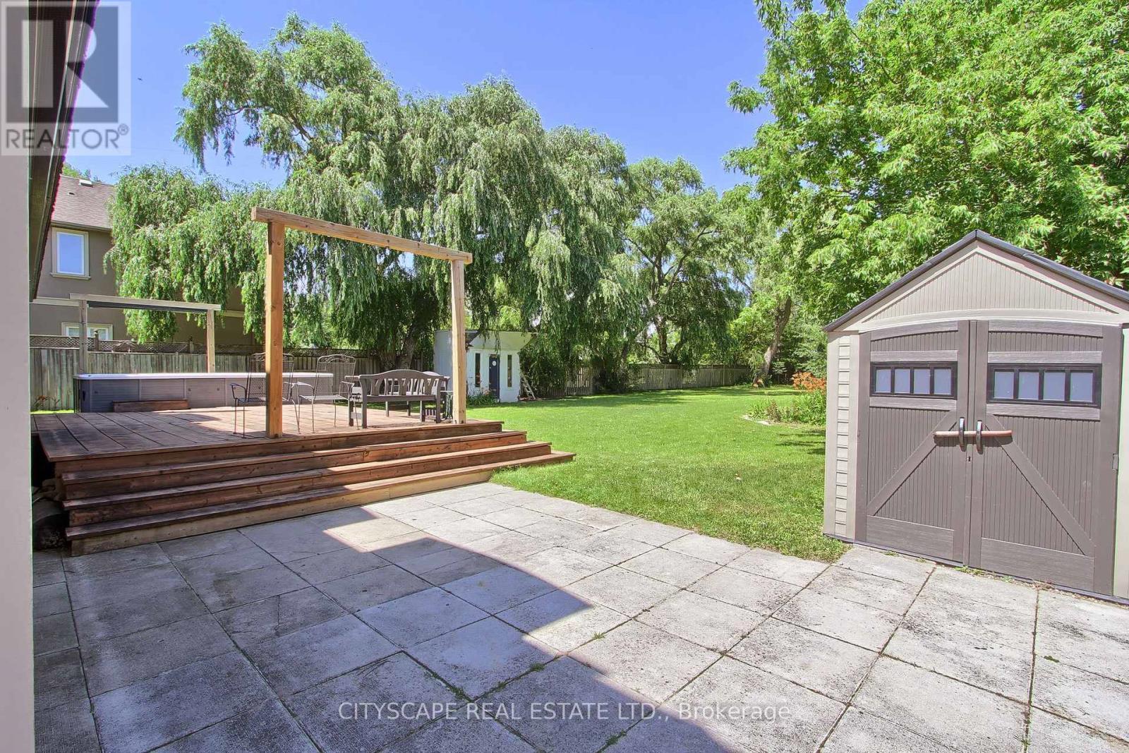 1543 Indian Grove, Mississauga, ON - Outdoor With Deck Patio Veranda
