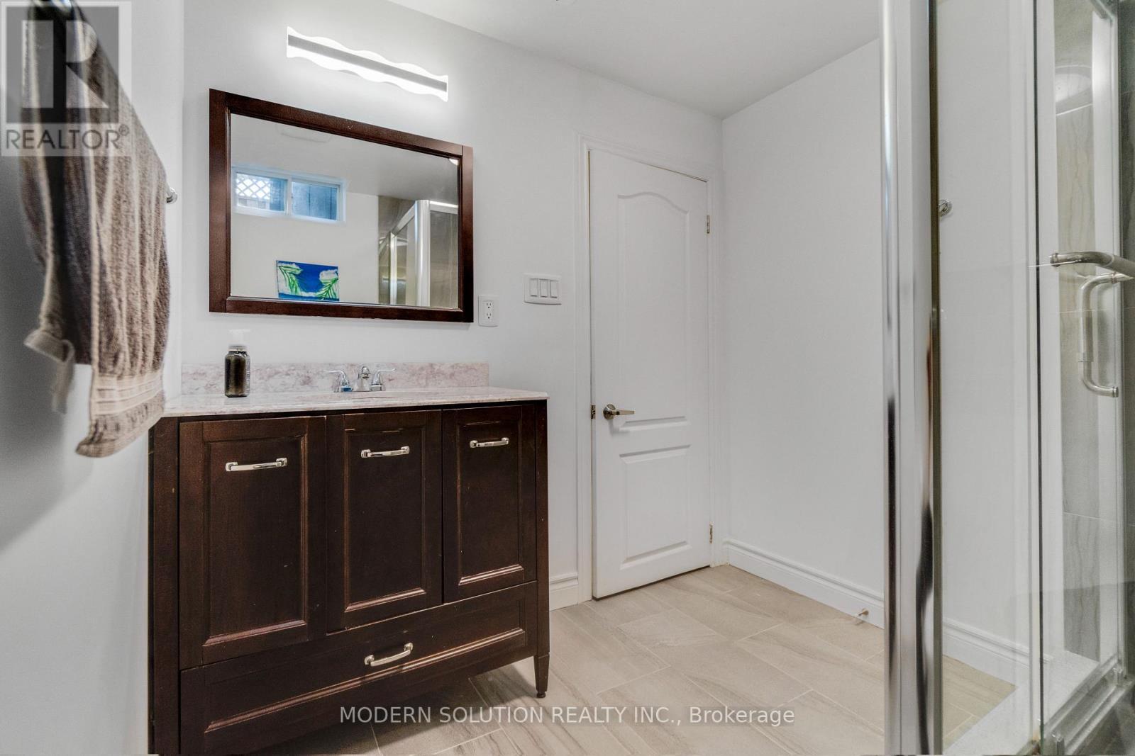 44 Bendamere Crescent, Markham, ON - Indoor Photo Showing Bathroom
