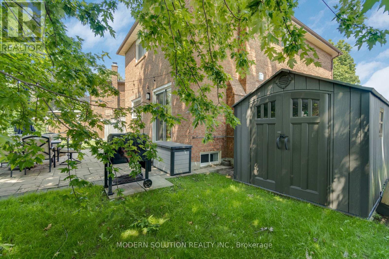 44 Bendamere Crescent, Markham, ON - Outdoor
