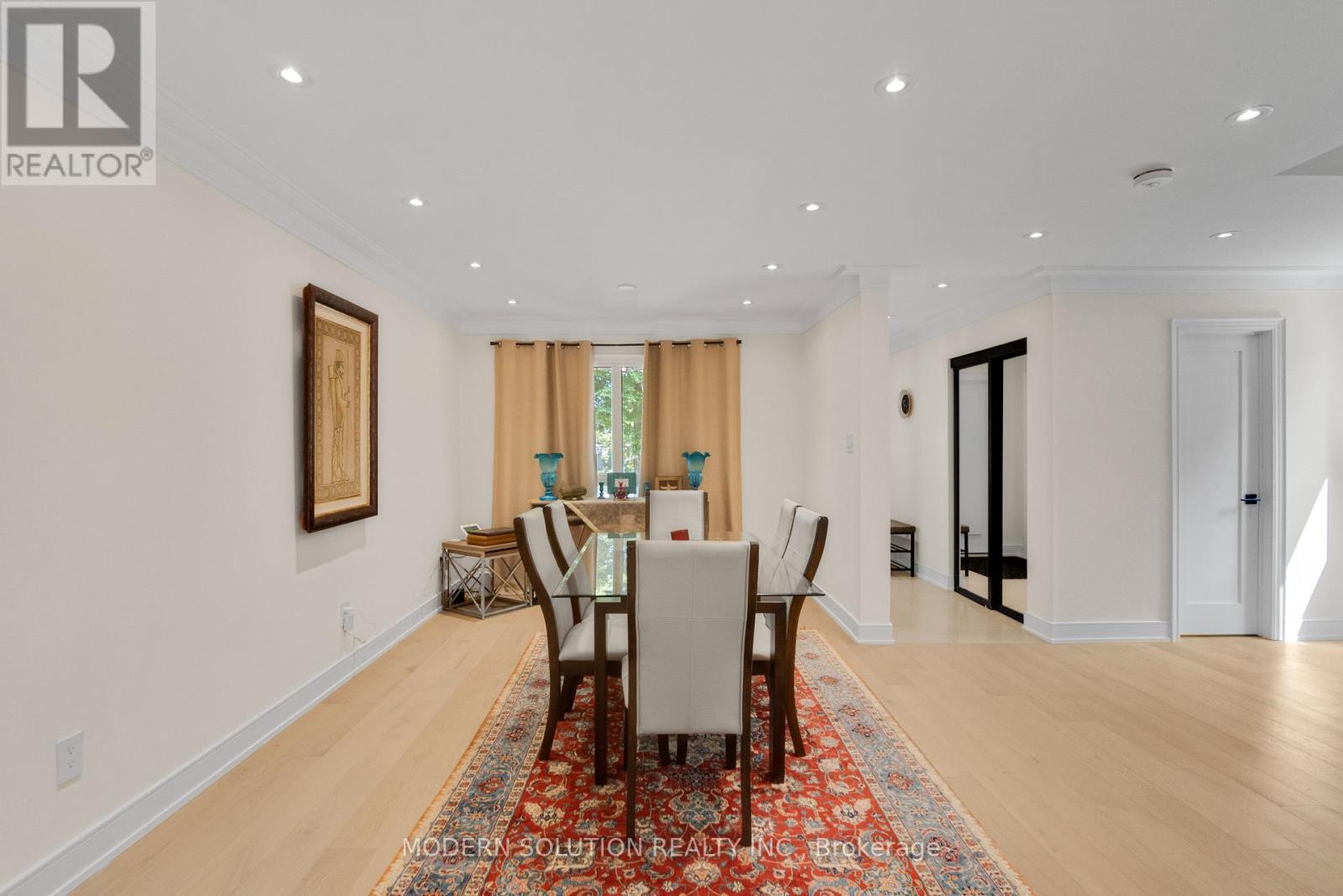 44 Bendamere Crescent, Markham, ON - Indoor Photo Showing Dining Room