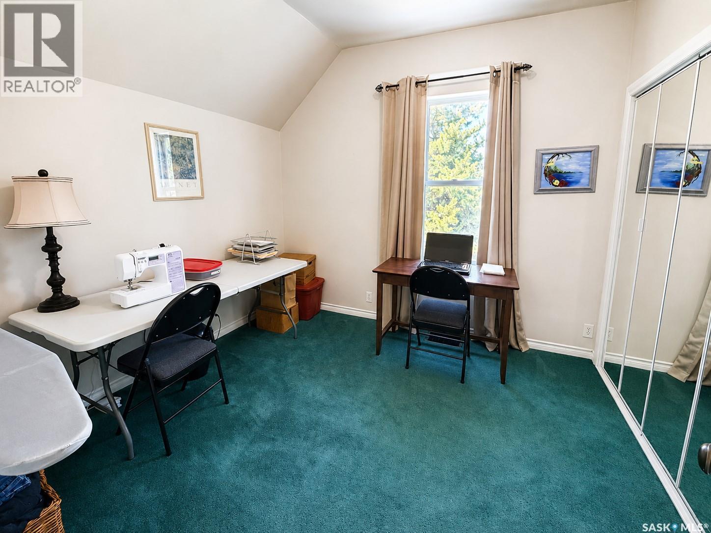 205 3Rd Avenue, Harris, SK - Indoor Photo Showing Office