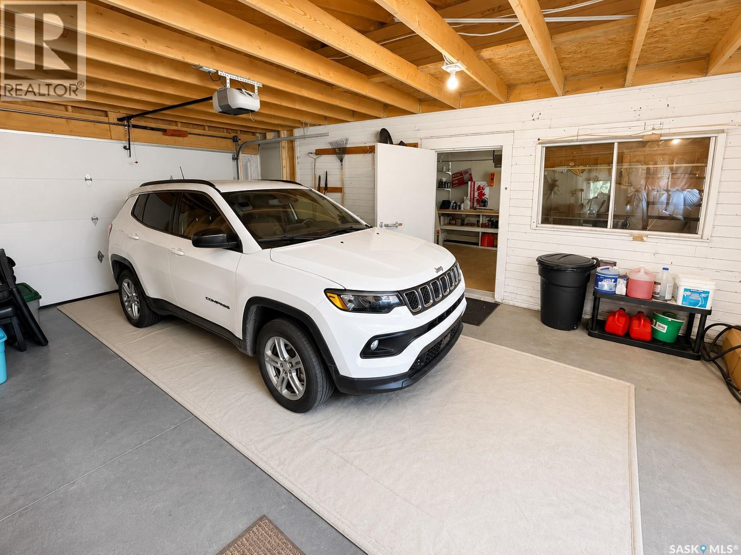 205 3Rd Avenue, Harris, SK - Indoor Photo Showing Garage