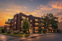 302-3440 Place Joseph-N.-Drapeau Montréal (Rosemont/La Petite-Patrie), QC H1X 3J1