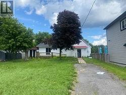2415 DU LAC ROAD Clarence-Rockland, ON K0A 3N0