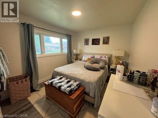 49 Edinburgh Road Unit# Main, Kitchener, ON - Indoor Photo Showing Bedroom