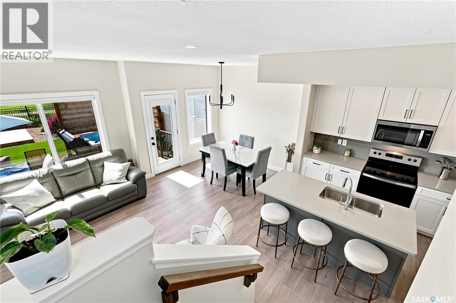 850 Brighton Gate, Saskatoon, SK - Indoor
