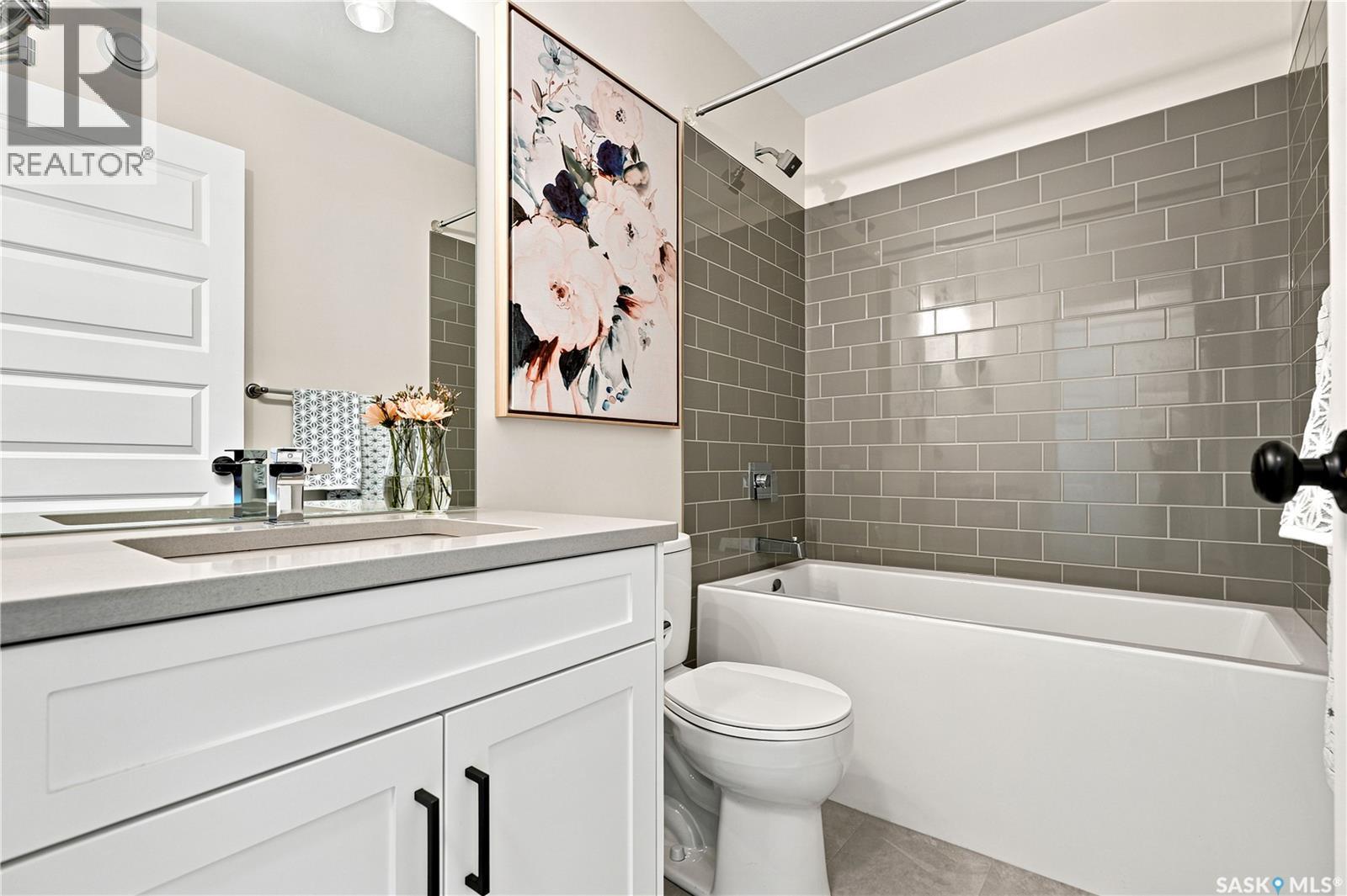 850 Brighton Gate, Saskatoon, SK - Indoor Photo Showing Bathroom