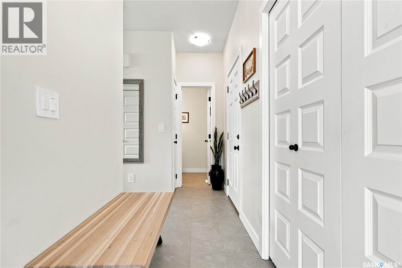 850 Brighton Gate, Saskatoon, SK - Indoor Photo Showing Other Room