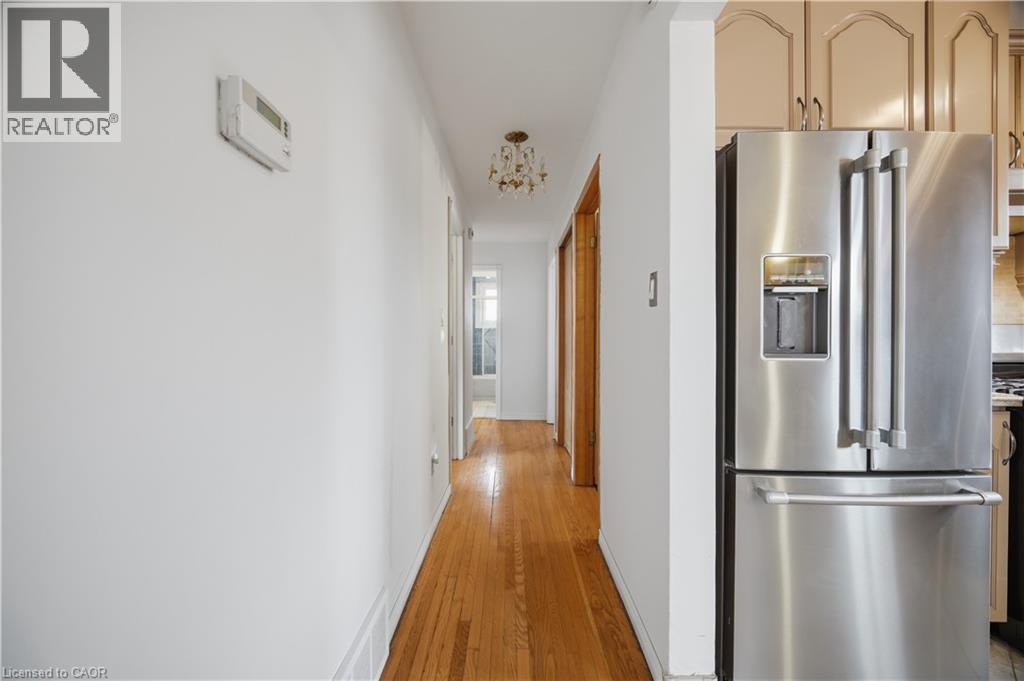 31 Summercrest Drive, Hamilton, ON - Indoor