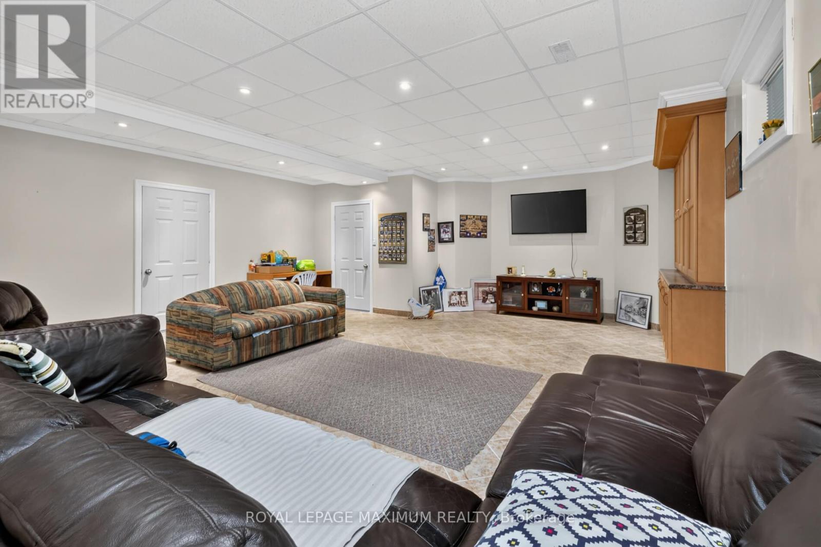 378 Rustic Road, Toronto, ON - Indoor