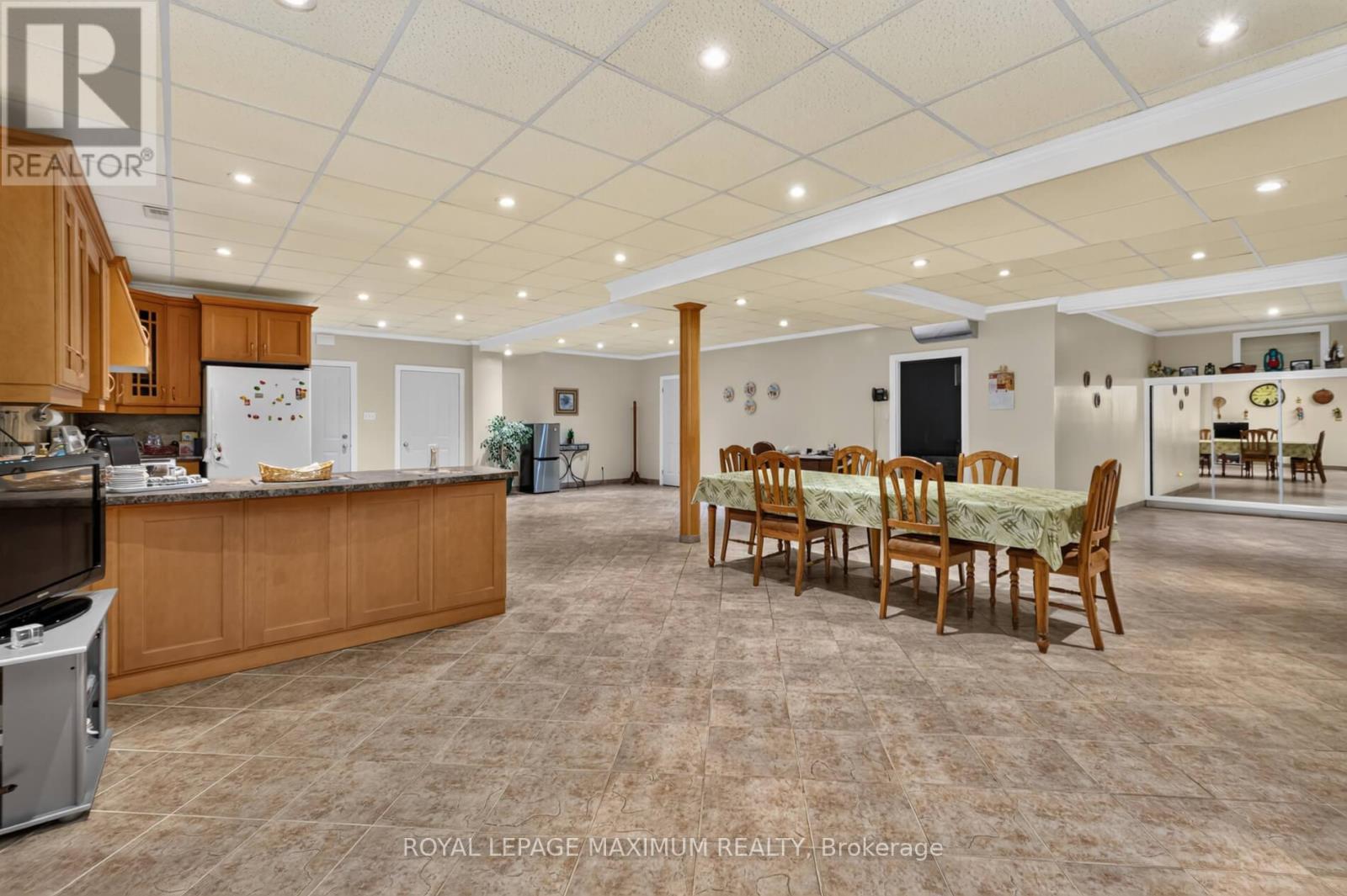 378 Rustic Road, Toronto, ON - Indoor