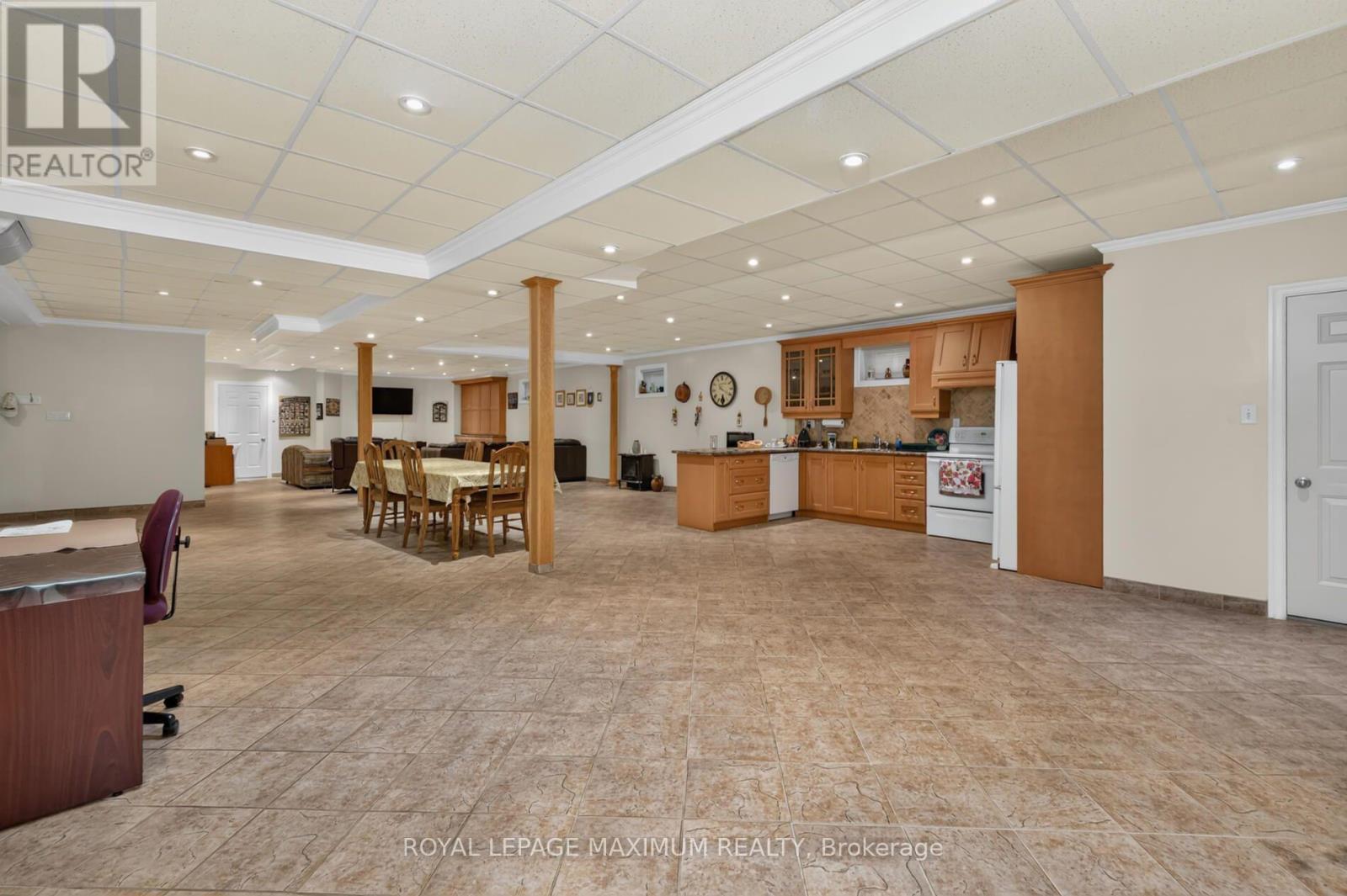 378 Rustic Road, Toronto, ON - Indoor