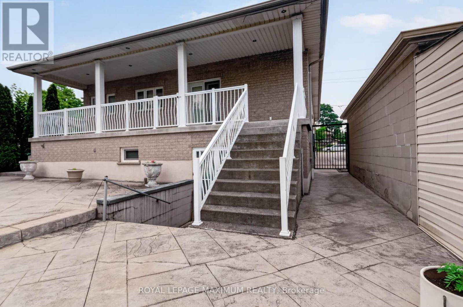 378 Rustic Road, Toronto, ON - Outdoor With Exterior