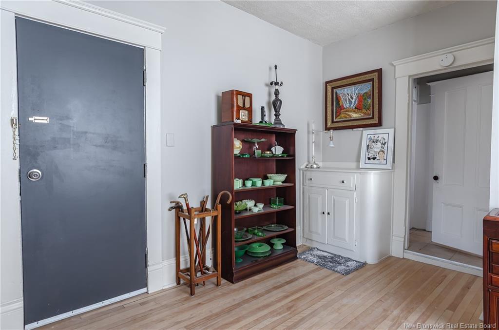 25 Clarendon St, Saint John, NB - Indoor
