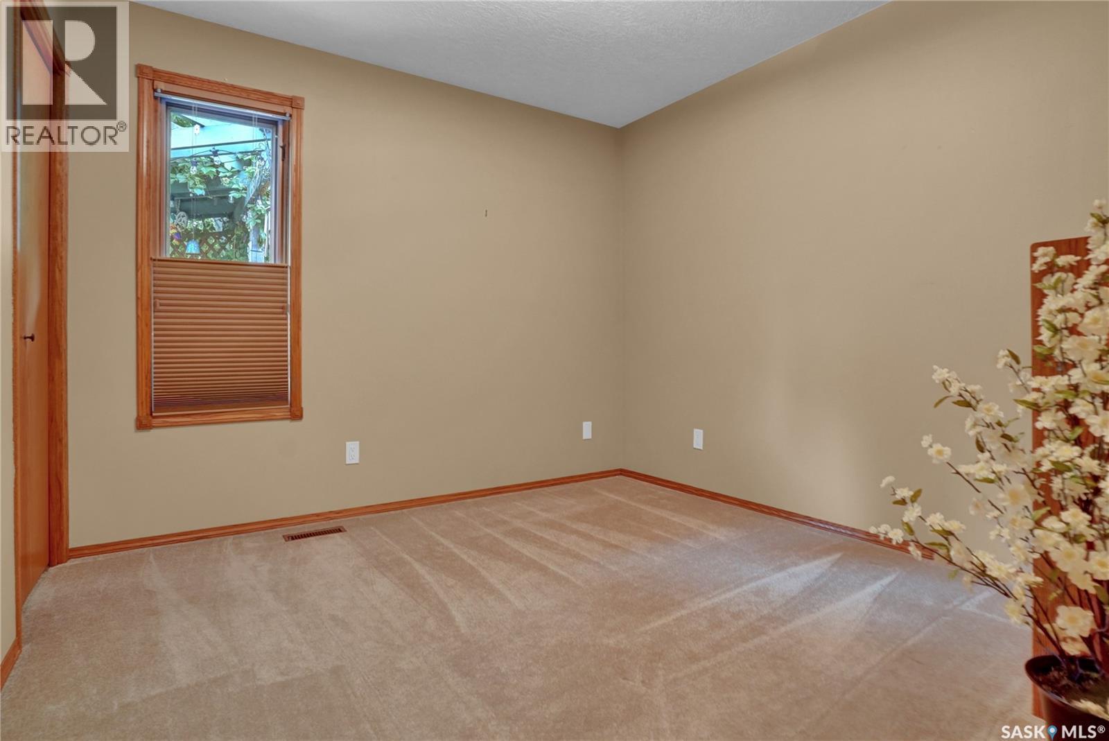 3474 Olive Grove, Regina, SK - Indoor Photo Showing Other Room