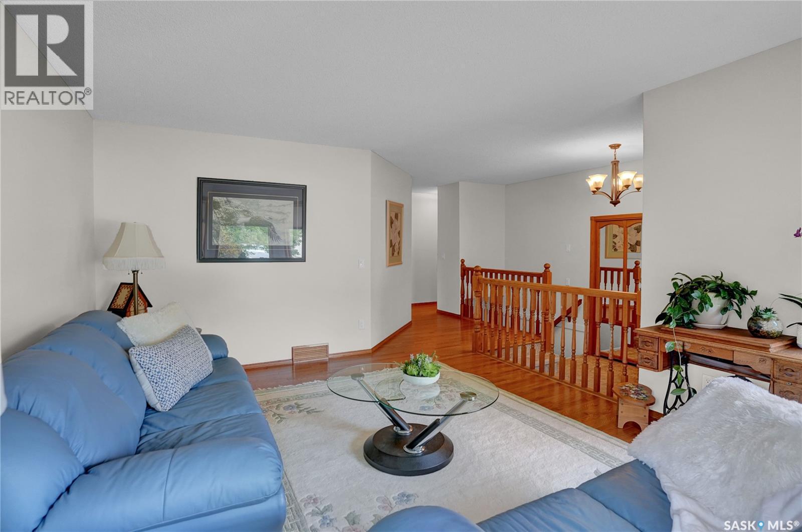 3474 Olive Grove, Regina, SK - Indoor Photo Showing Living Room